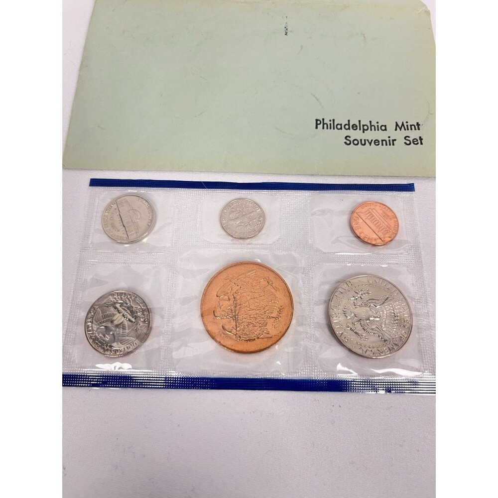 1985 Philadelphia Mint Souvenir Set Original Sealed Package & Envelope UNC